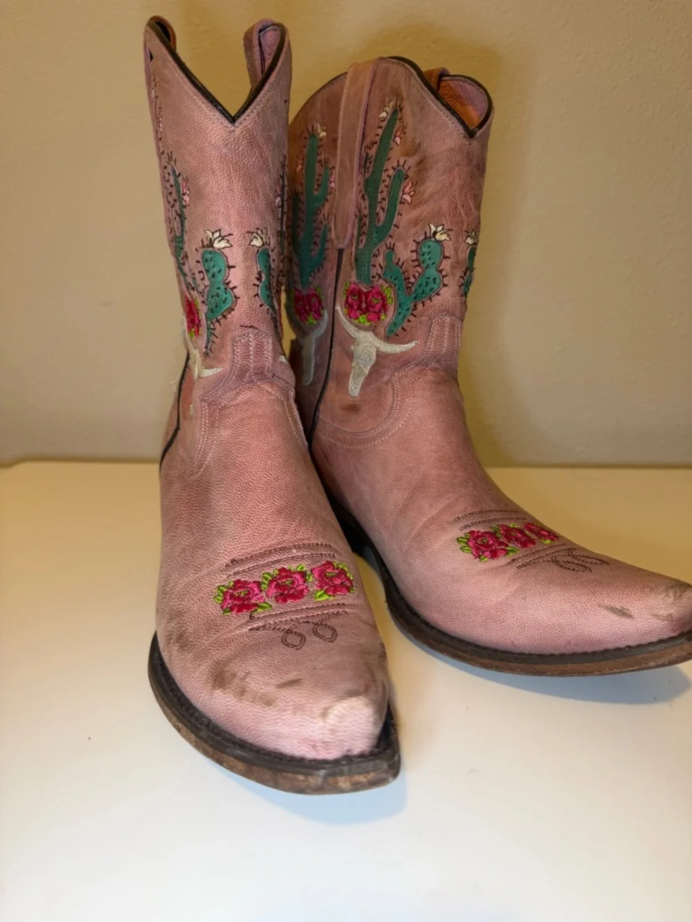 Junk Gypsy Distressed Pink Embroidered Cowgirl Boots - Picture 4 of 4
